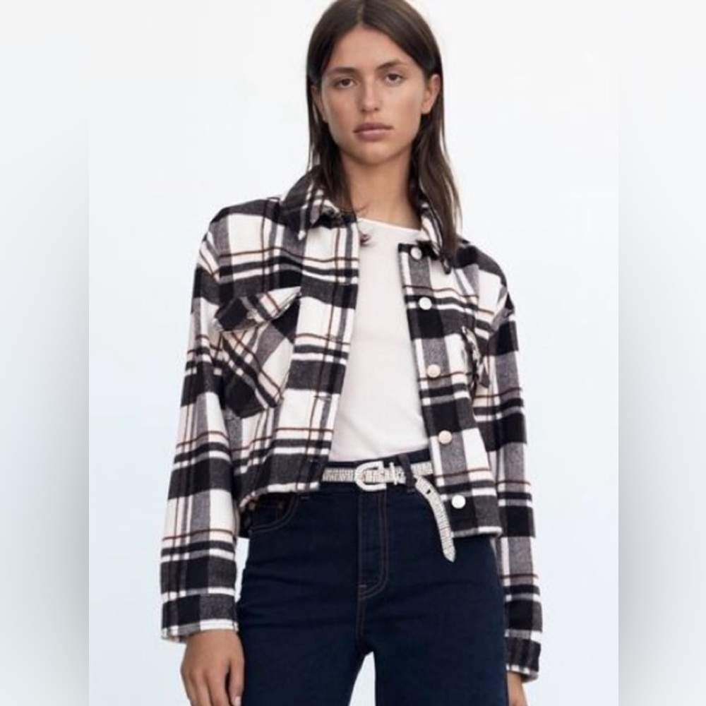 Zara - XS cropped Shacket